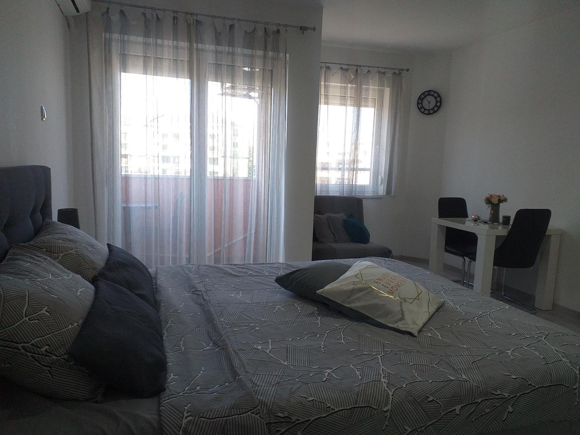Apartmani Sofronic Loznica 2 المظهر الخارجي الصورة
