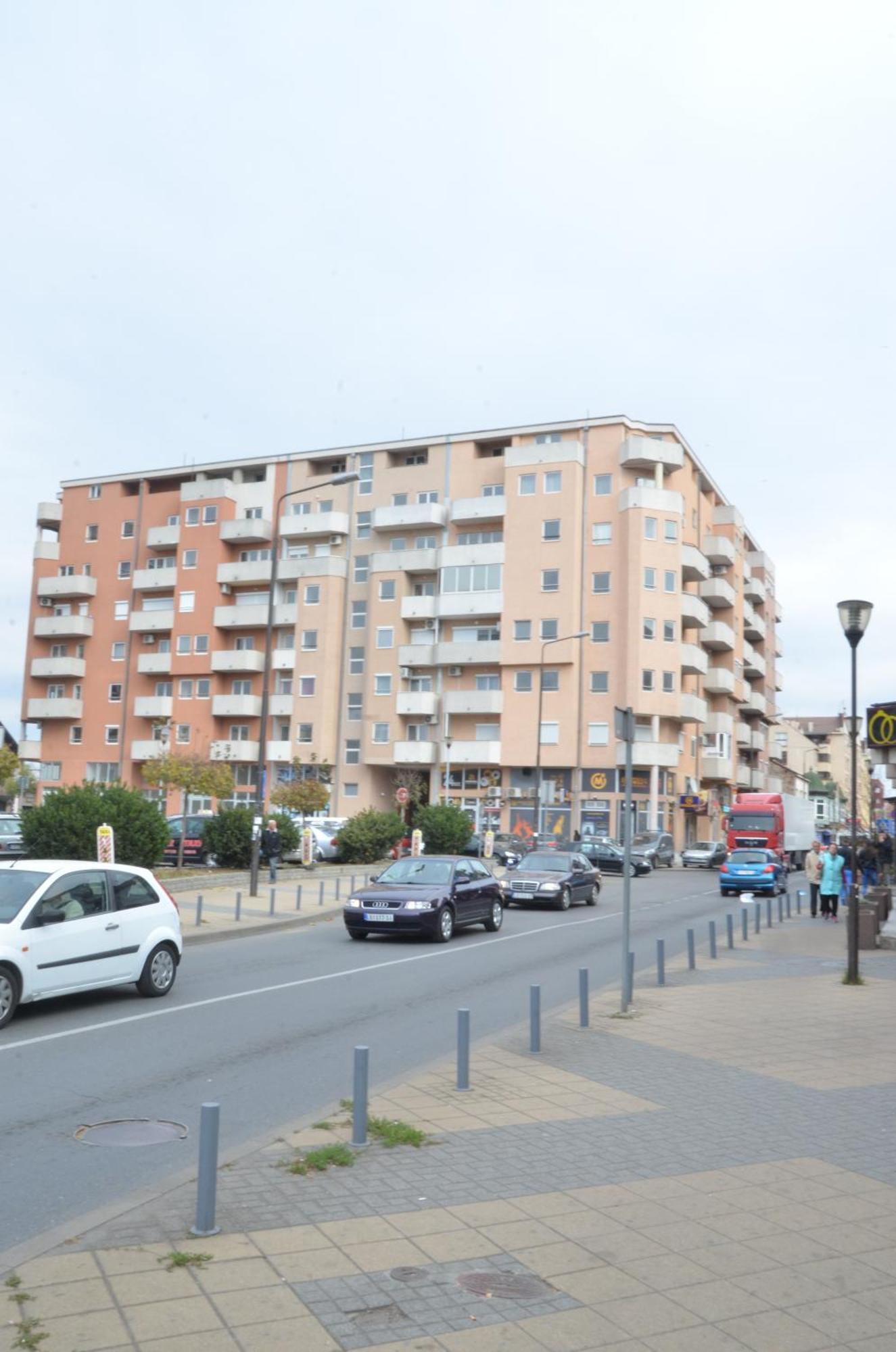 Apartmani Sofronic Loznica 2 المظهر الخارجي الصورة